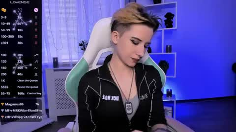 Snapshot of _rein_ramm chatting on 25, 4, 2026 Rein online show from 25, 4, 2026