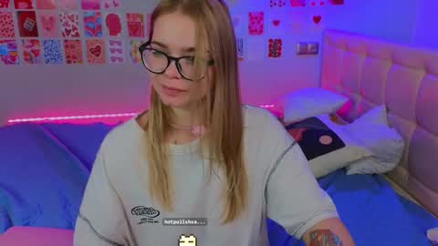 LISSAPVT IS OPEN online show from 16, 2, 2025