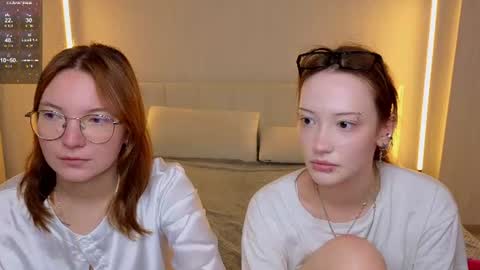 Snapshot of _reverse_gang_ chatting on 22, 6, 2026 LISSAPVT IS OPEN online show from 22, 6, 2026