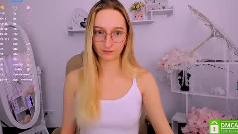 I am Rina online show from 4, 3, 2025