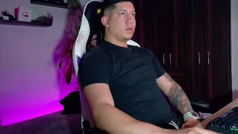 Roberto online show from 17, 12, 2025