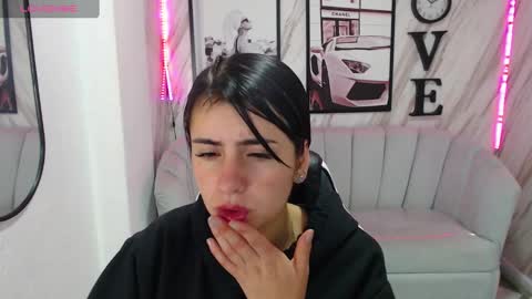 Samantha online show from 5, 3, 2025
