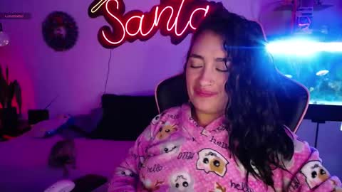 Snapshot of _santalove_ chatting on 10, 1, 2025 SantaLove online show from 10, 1, 2025