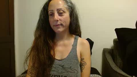 Snapshot of _sara_lynn_ chatting on 28, 4, 2026 Sara Lynn online show from 28, 4, 2026