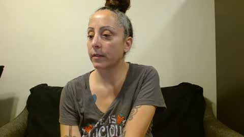 Snapshot of _sara_lynn_ chatting on 16, 5, 2026 Sara Lynn online show from 16, 5, 2026