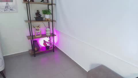 Sassy Girl online show from 14, 4, 2026