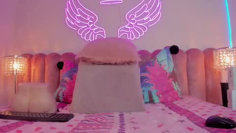 Scarlett online show from 3, 3, 2025