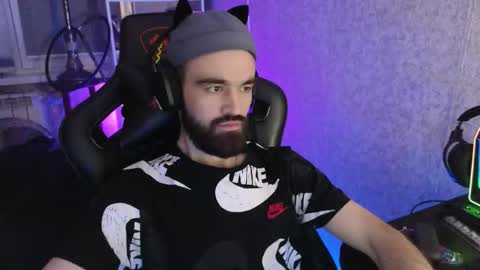 Snapshot of _serious_man chatting on 1, 11, 2025 Ask me online show from 1, 11, 2025