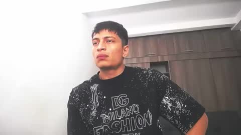 Juan Pablo-independent model online show from 14, 2, 2026