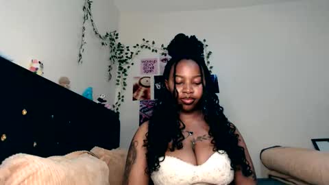 _sexysquirter online show from 25, 5, 2026