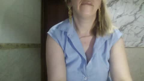Snapshot of _sexyxsveta_ chatting on 22, 7, 2026 SexyXSveta online show from 22, 7, 2026