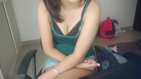 _shalini_0 online show from 9, 10, 2025