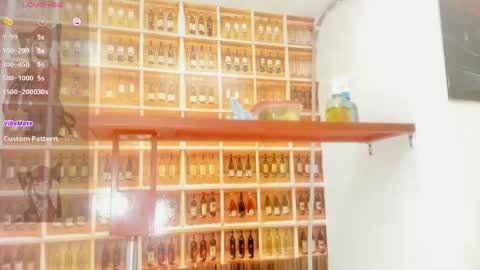 Shirley  online show from 17, 4, 2026