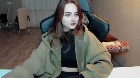 _silverdream online show from 4, 2, 2025