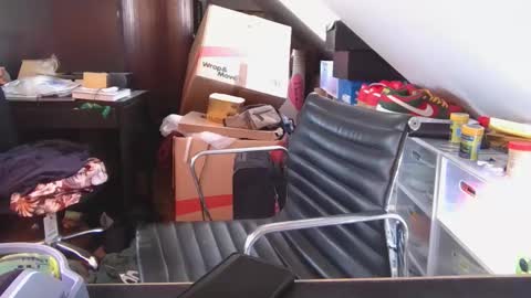 _smiley_bear27 online show from 14, 10, 2025