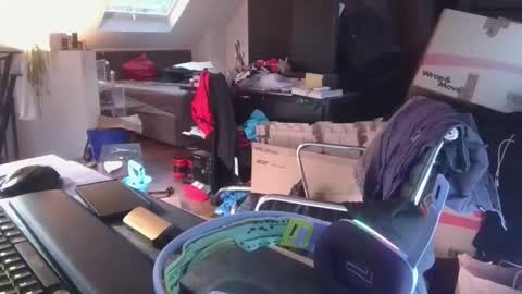 _smiley_bear27 online show from 15, 12, 2025