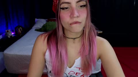 Snapshot of _sofiapink chatting on 1, 12, 2024 Sofia online show from 1, 12, 2024