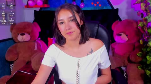 Snapshot of _sophie__miller chatting on 2, 12, 2024 Sophie online show from 2, 12, 2024