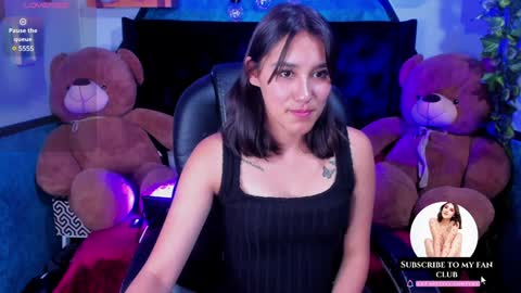 Snapshot of _sophie__miller chatting on 3, 2, 2025 Sophie online show from 3, 2, 2025