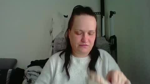 Melisa online show from 5, 11, 2025