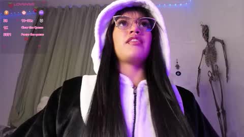 Angela   online show from 29, 10, 2025