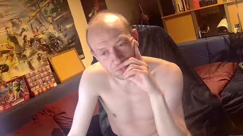 Snapshot of _svenerd_____ chatting on 28, 4, 2026 _svenerd_____ online show from 28, 4, 2026