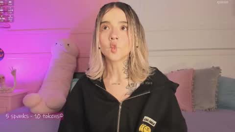 _tammarra_ online show from 11, 10, 2025