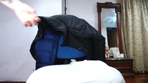 _the_dark_side_of_the_moon_ online show from 13, 12, 2024