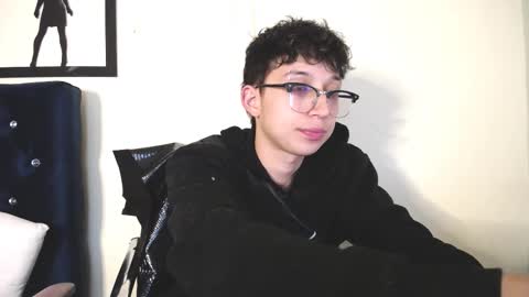 Thomas online show from 24, 10, 2025