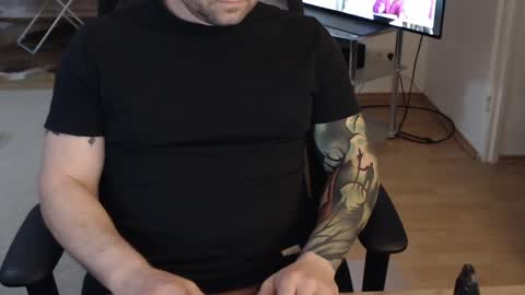 Snapshot of _trythis_ chatting on 3, 6, 2026 _trythis_ online show from 3, 6, 2026