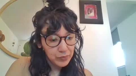 _tutti_frutti_ online show from 9, 2, 2026