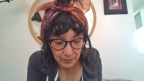 Snapshot of _tutti_frutti_ chatting on 1, 7, 2026 _tutti_frutti_ online show from 1, 7, 2026