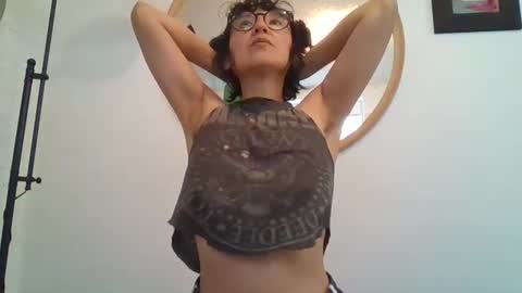 Snapshot of _tutti_frutti_ chatting on 13, 7, 2026 _tutti_frutti_ online show from 13, 7, 2026