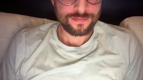 Snapshot of _ur_happy_meal chatting on 23, 1, 2025 DJ online show from 23, 1, 2025