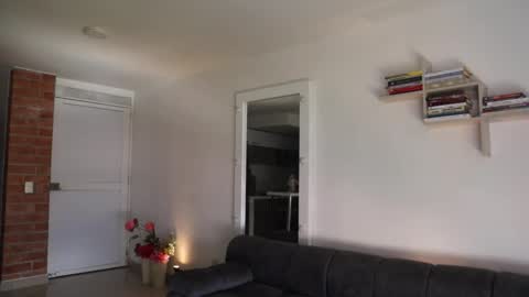 Anastasia Vahos online show from 7, 11, 2025