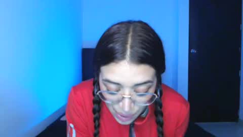 Snapshot of _valentinax_ chatting on 12, 2, 2026 Vale online show from 12, 2, 2026