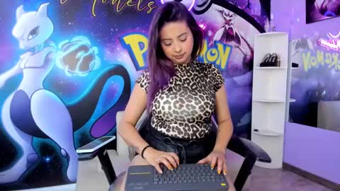 _valeryboobs_ online show from 17, 1, 2025