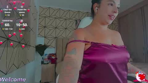 vane online show from 8, 10, 2025