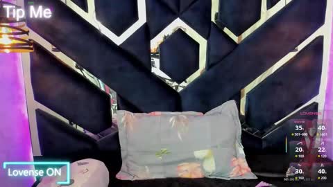   Vermeil   online show from 26, 10, 2025