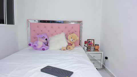 Snapshot of _violetadulce chatting on 25, 2, 2025 Violeta online show from 25, 2, 2025