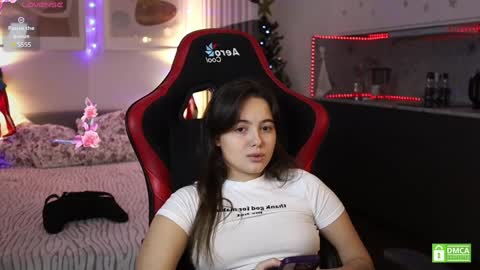 Snapshot of _whoareu_ chatting on 15, 12, 2024 Kristina online show from 15, 12, 2024