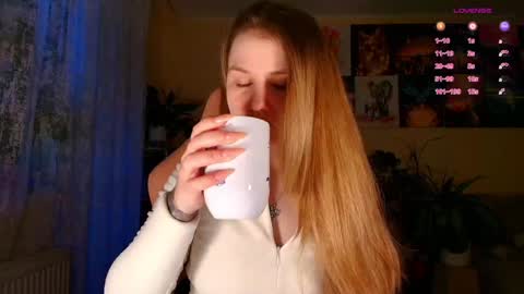 Snapshot of _witch__ chatting on 8, 2, 2026 Enni online show from 8, 2, 2026