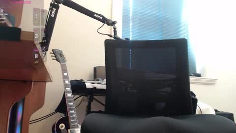 Snapshot of _xxrockstarloverxx_ chatting on 28, 9, 2025 _xxrockstarloverxx_ online show from 28, 9, 2025