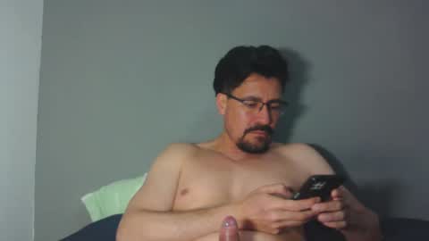 _yjesneth2011 online show from 8, 10, 2025