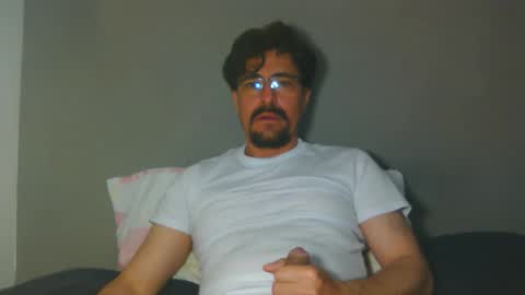 _yjesneth2011 online show from 3, 11, 2025