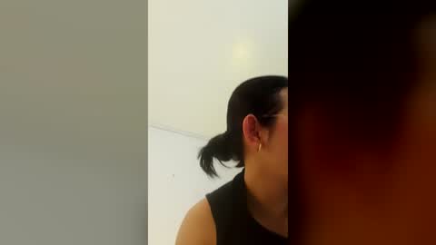Snapshot of _your_little_nut chatting on 11, 6, 2026 Macca and Ana online show from 11, 6, 2026