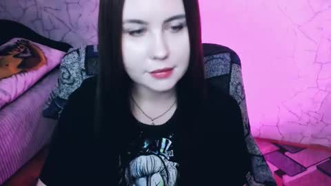 Snapshot of _yourfaifu_ chatting on 20, 10, 2025 Mia online show from 20, 10, 2025