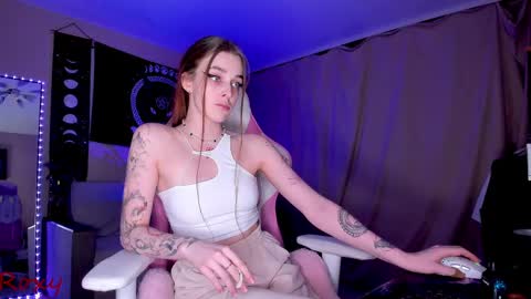 Roxy online show from 16, 2, 2025