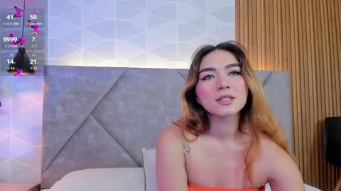 Daniela Brown online show from 4, 3, 2025
