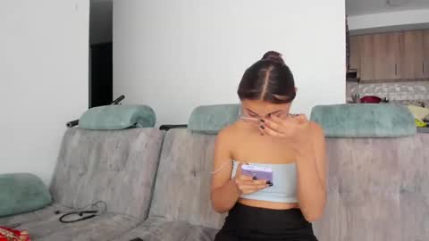 A Sexy Couple online show from 15, 1, 2025